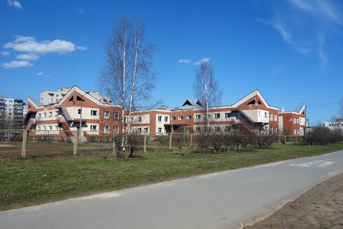 Великий Новгород, Проспект Мира, 32Б
