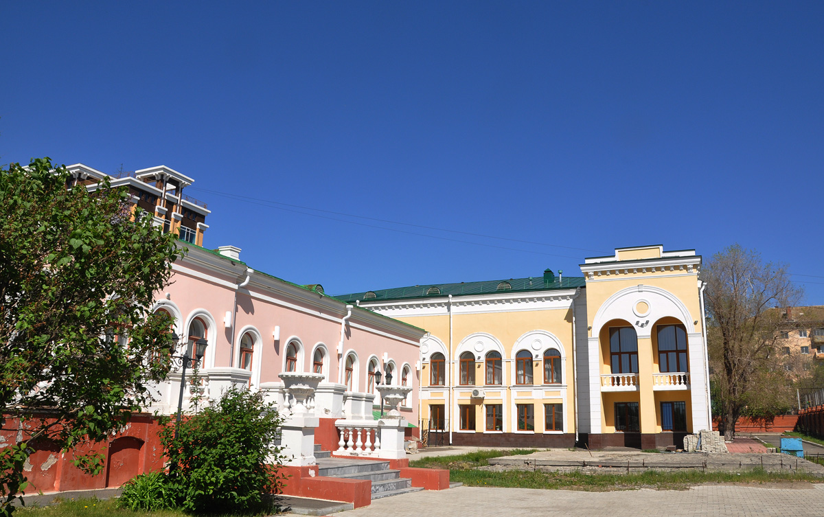 Омск, Иртышская Набережная, 9