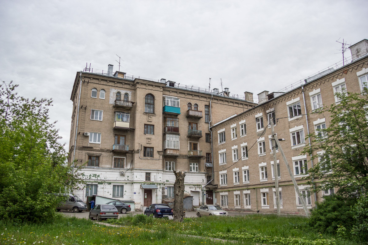 Казань, Улица Белинского, 7; Улица Лядова, 10