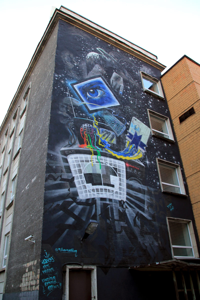 Tallinn, Gonsiori, 27. Монументальное искусство (мозаики, росписи)