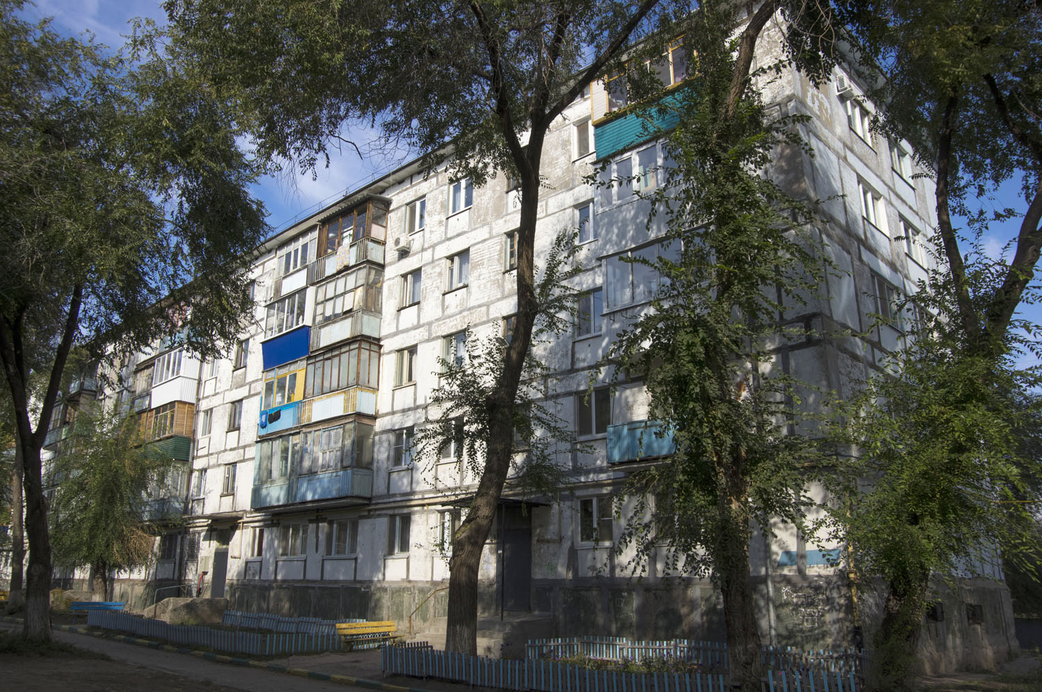 Novokuybyshevsk, Улица Ворошилова, 2 Novokuybyshevsk, Улица Ворошилова, 2