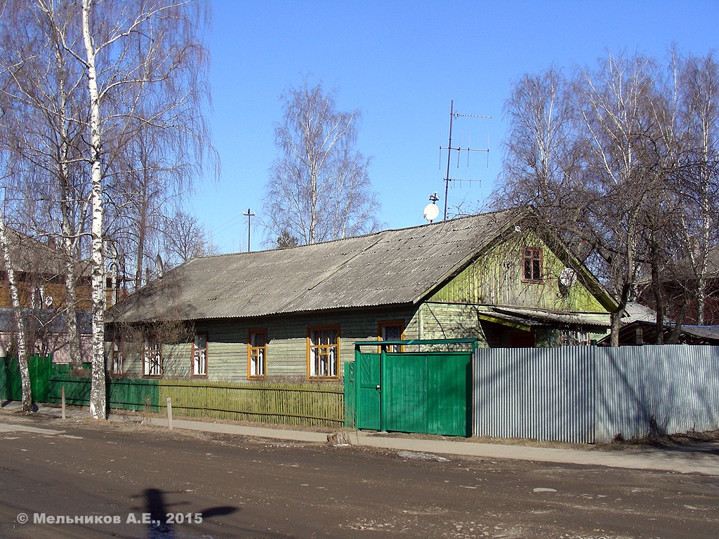 Иваново, Ярмарочная улица, 8 / Ярмарочный переулок, 9