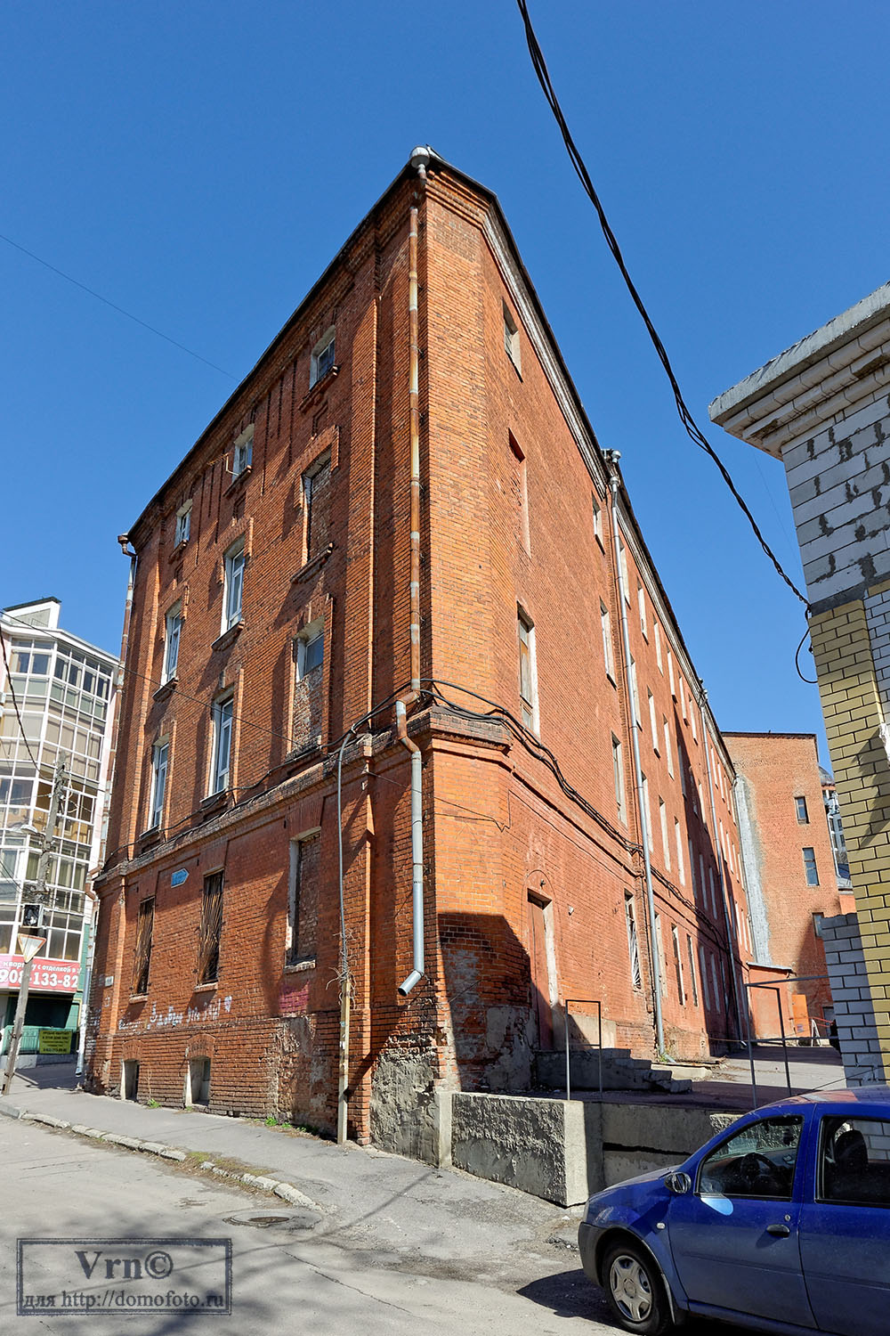 Воронеж, Большая Манежная улица, 13