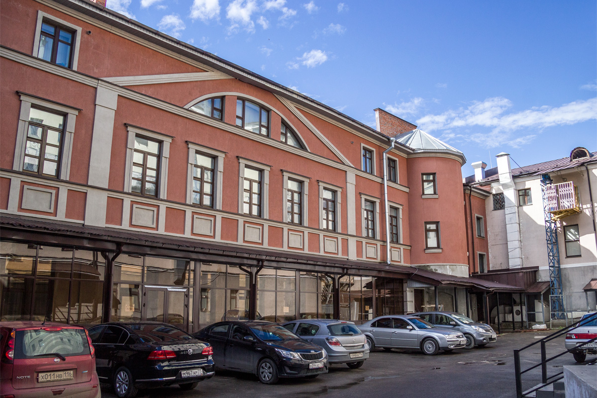 Казань, Улица Баумана, 48