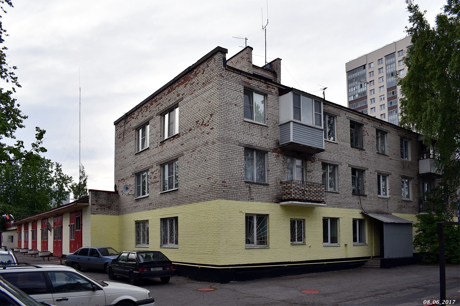 Санкт-Петербург, Гжатская улица, 20