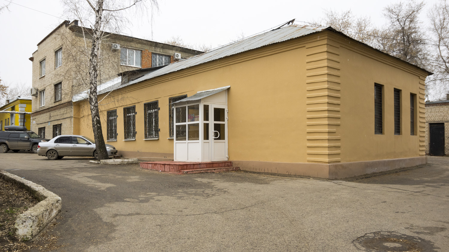 Новокуйбышевск, Улица Суворова, 8