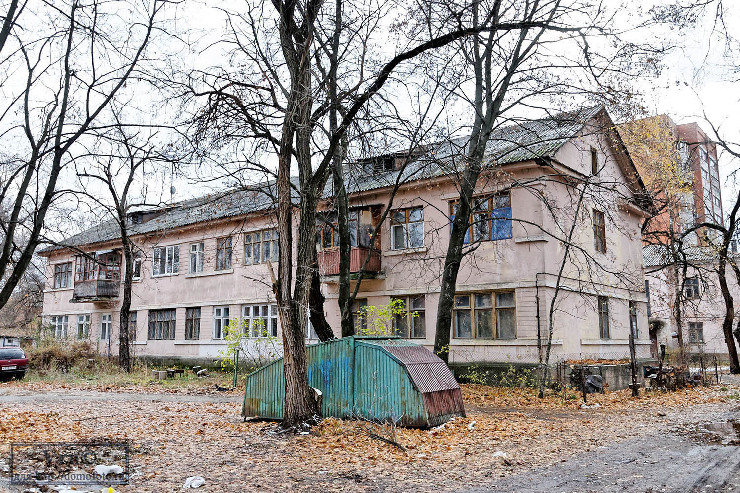 Воронеж, Ленинградская улица, 102А