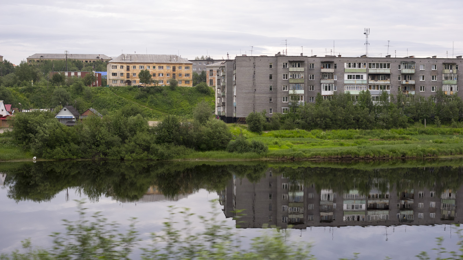 Кильдинстрой, Советская улица, 4