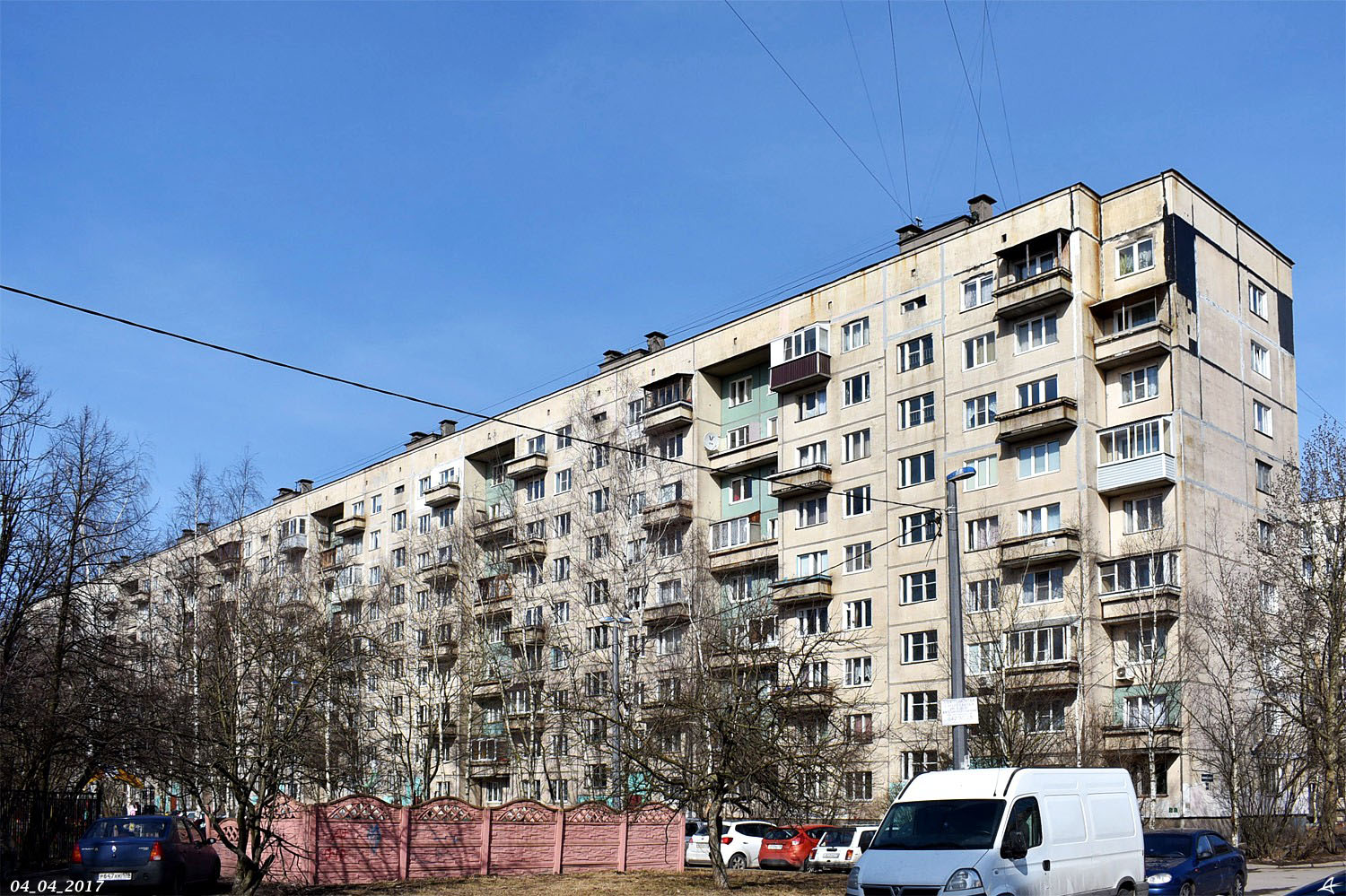 Санкт-Пецярбург, Улица Антонова-Овсеенко, 9 корп. 2