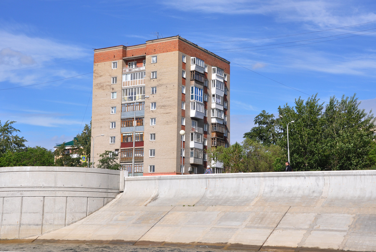 Омск, Иртышская набережная, 23