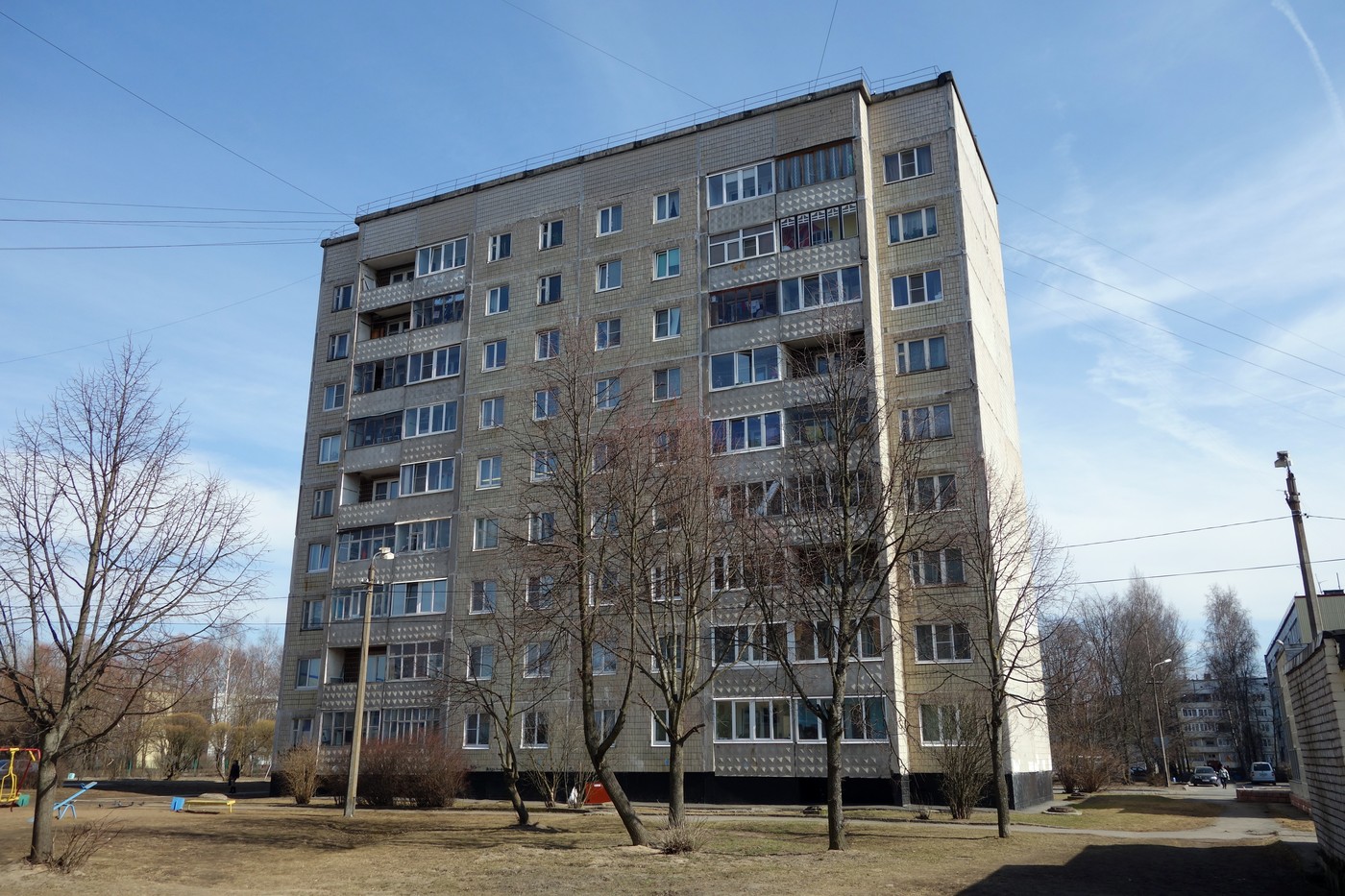 Кириши, Улица Декабристов Бестужевых, 16