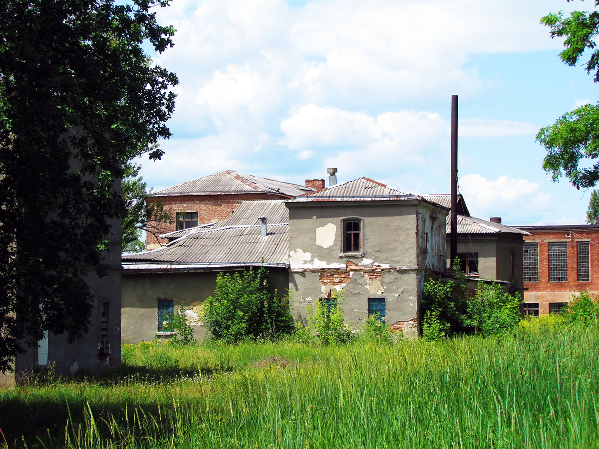 Люботин, Улица Хижного, 16