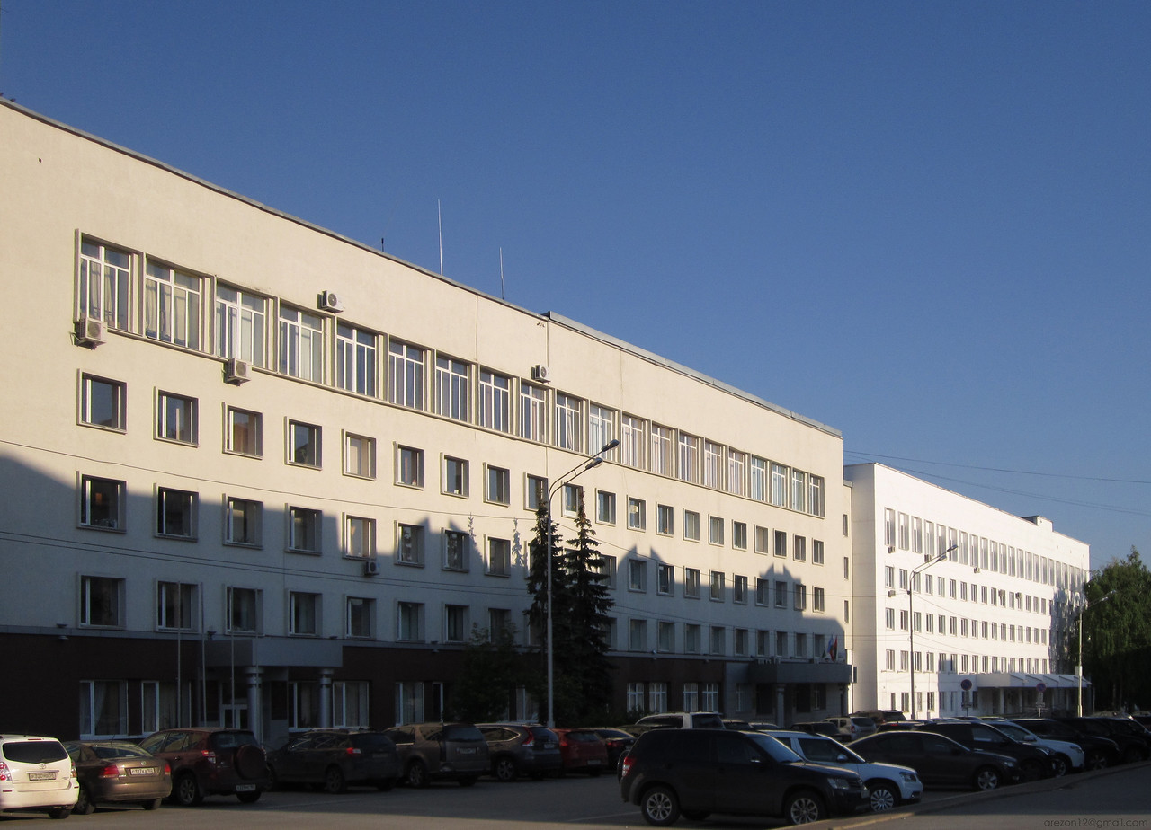 Уфа, Улица Цюрупы, 6; Улица Цюрупы, 4