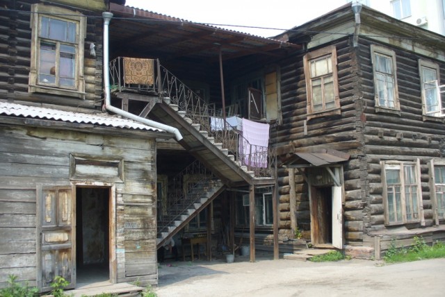 Omsk, Улица Пушкина, 75 / Улица Разина, 34
