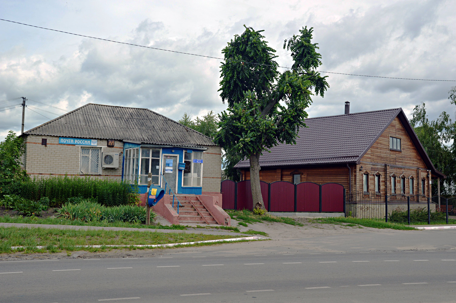 Хохольский район, прочие н.п., с. Хохол, Переулок Фадеева, 2; с. Хохол, Переулок Фадеева, 1