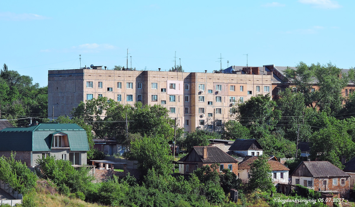 Кривой Рог, Военный городок-1, 2