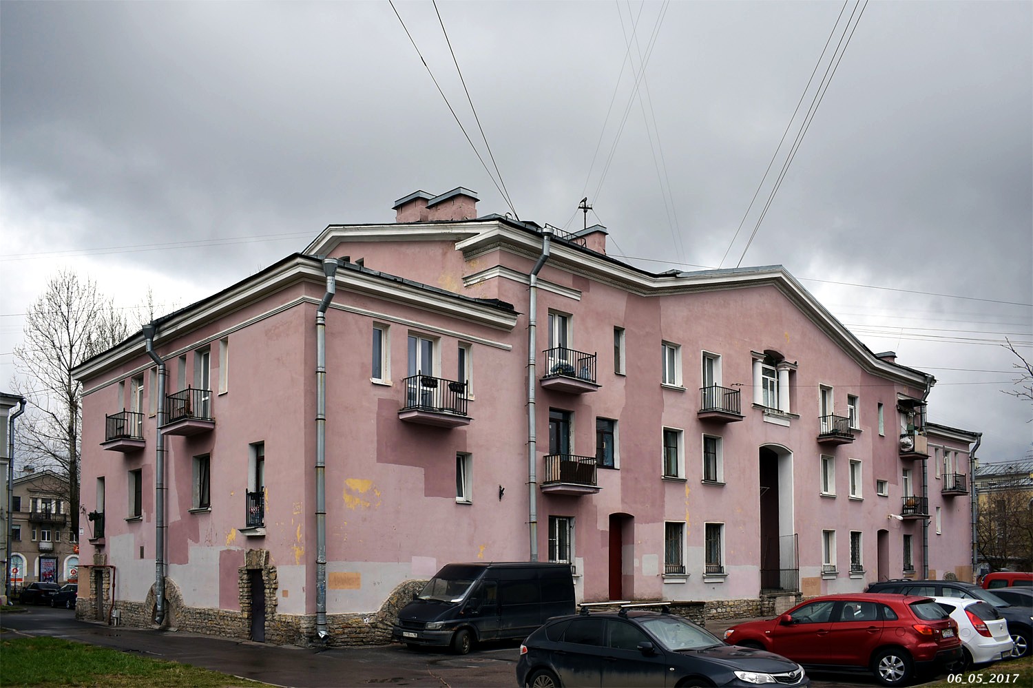 Санкт-Петербург, Среднеохтинский проспект, 41