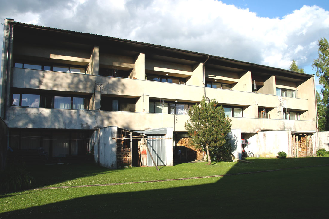 Вяндра, Pärnu-Paide maantee, 13