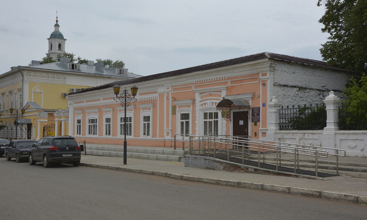 Єлабуга, Спасская улица, 3