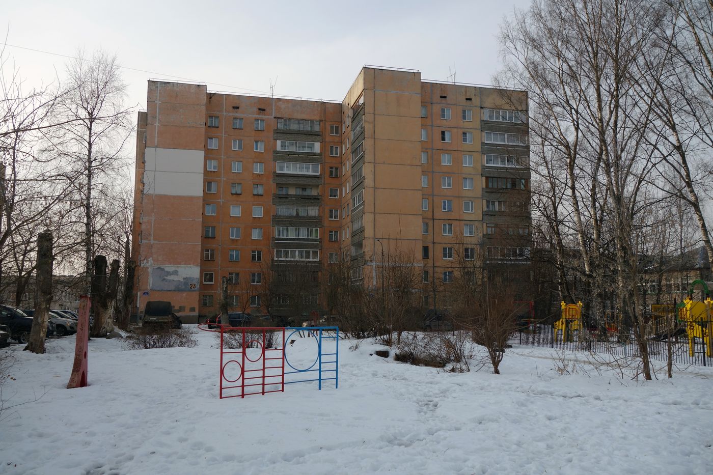 Тихвин, 5-й микрорайон, 23А; 5-й микрорайон, 23