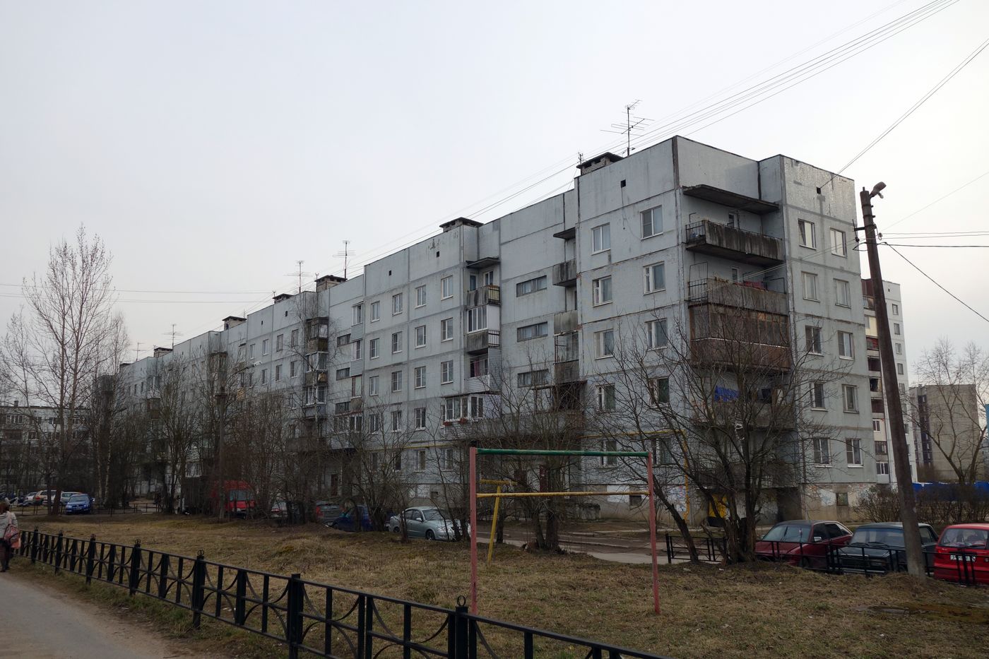Tosno, Улица Максима Горького, 6
