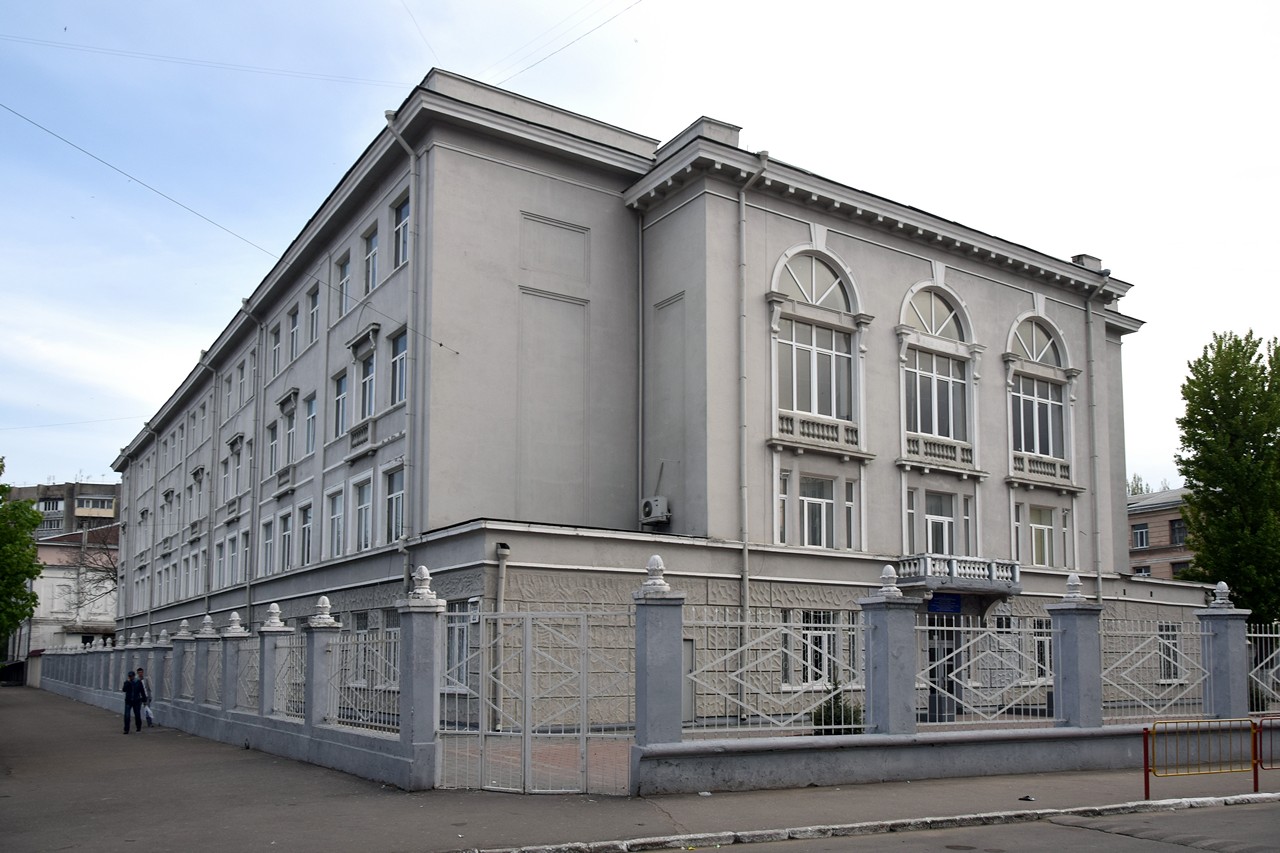 Одесса, Вулиця 10-го Квітня, 22 / вулиця академіка ясиновського, (?)