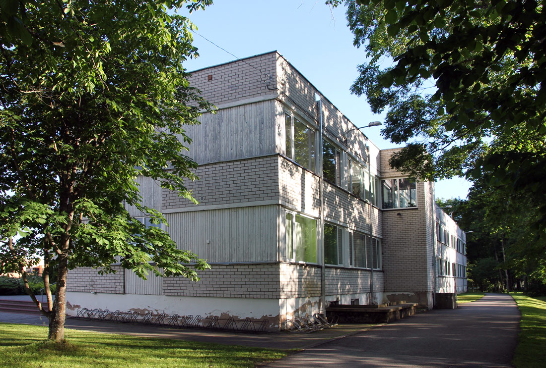 Вяндра, Pärnu-Paide maantee, 2