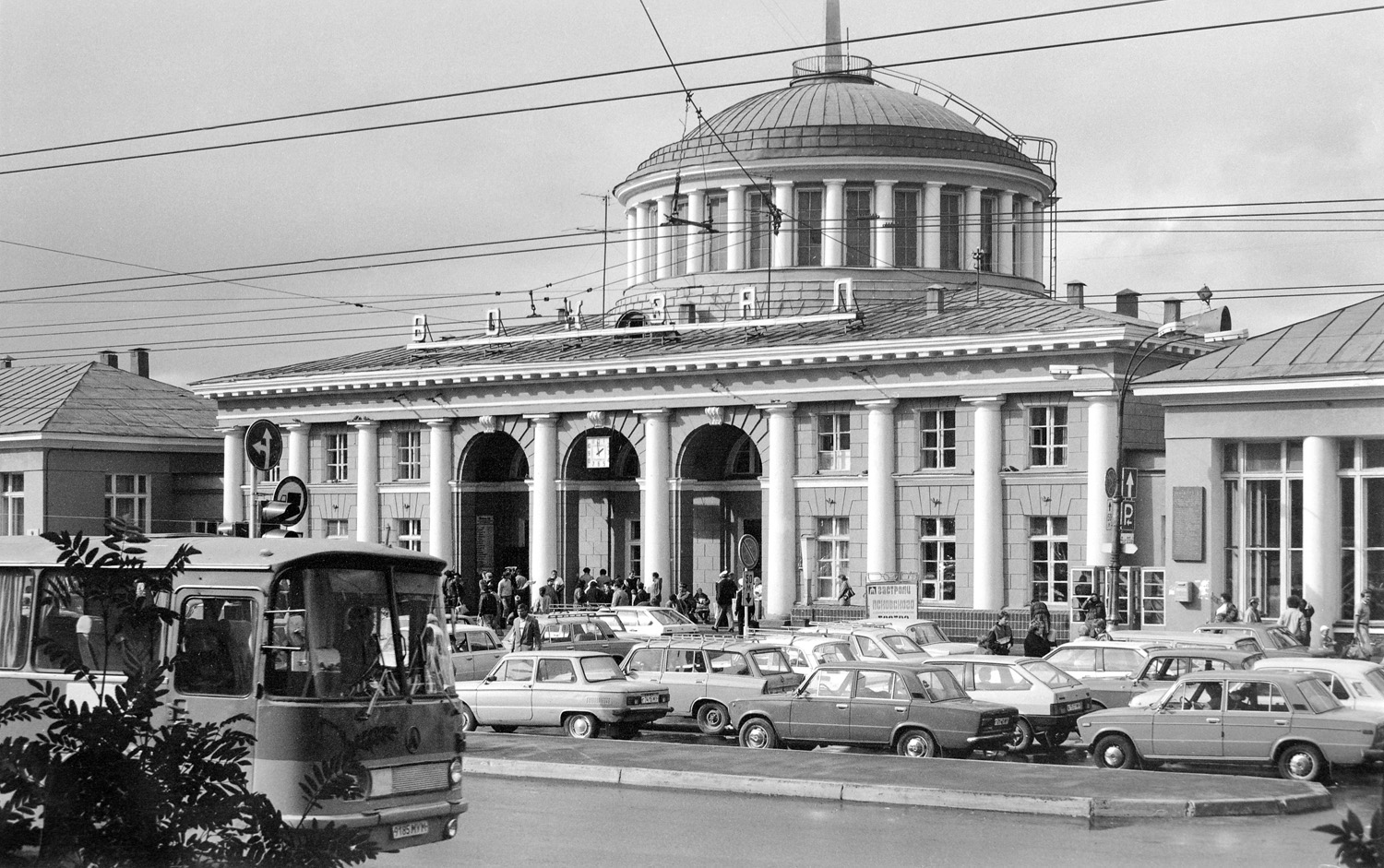 Мурманск, Улица Коминтерна, 14