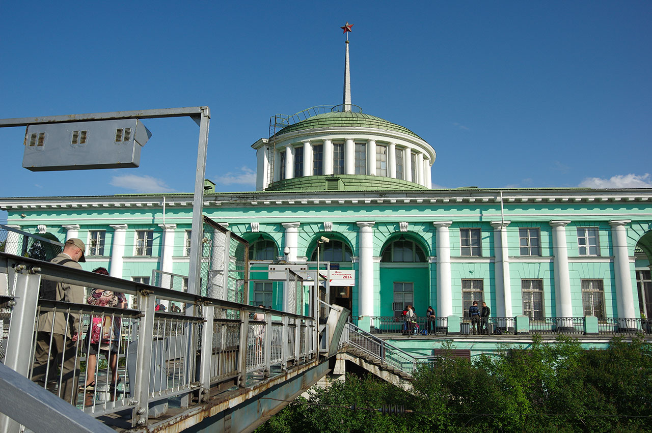 Мурманск, Улица Коминтерна, 14