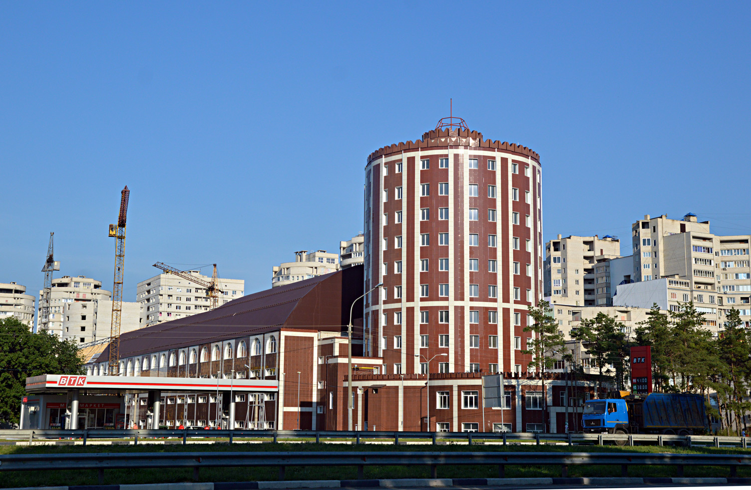 Воронеж, Московский проспект, 114