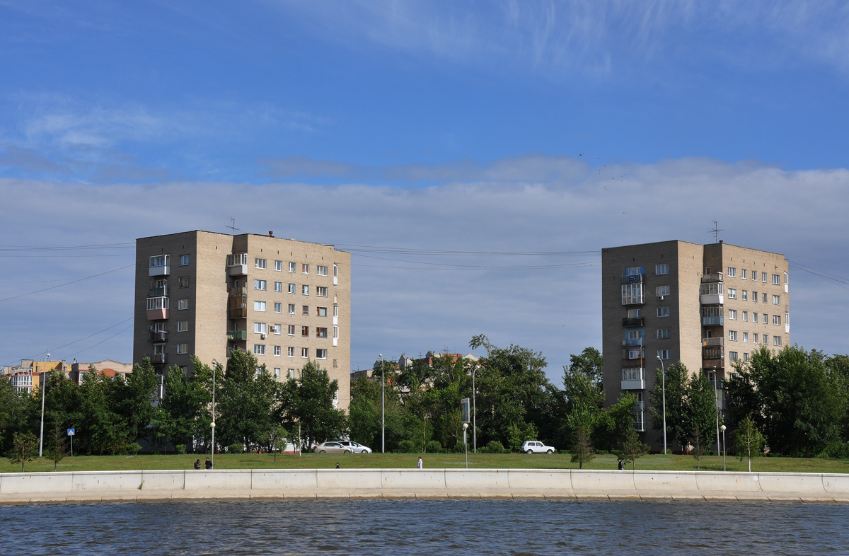 Омск, Иртышская Набережная, 45; Иртышская Набережная, 46
