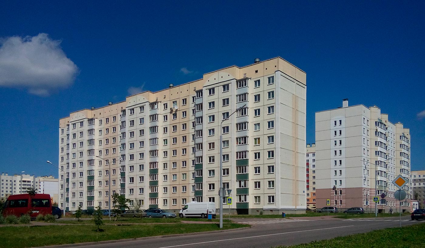 Новополоцк, Улица Еронько, 13; Улица Денисова, 4