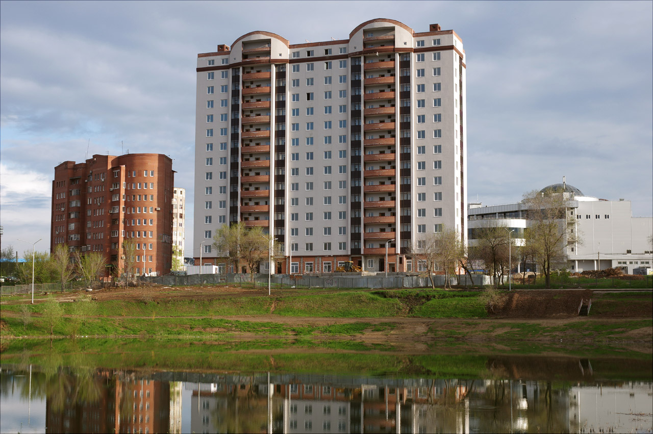 Novokuybyshevsk, Приозёрная улица, 5