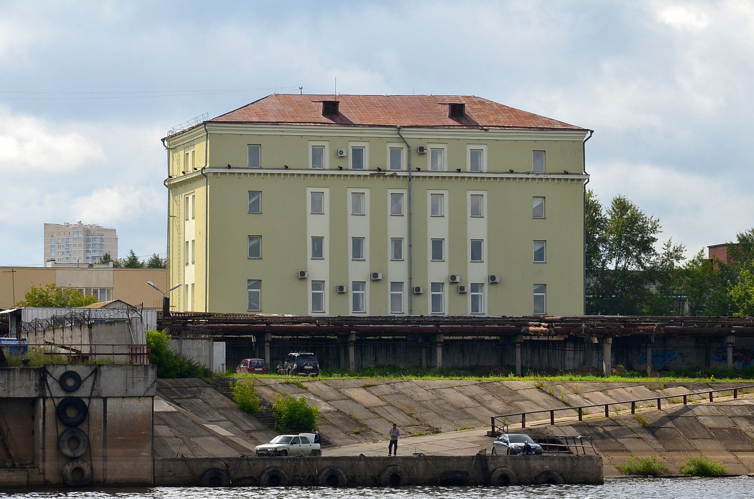 Perm, Улица Сергея Данщина, 1А