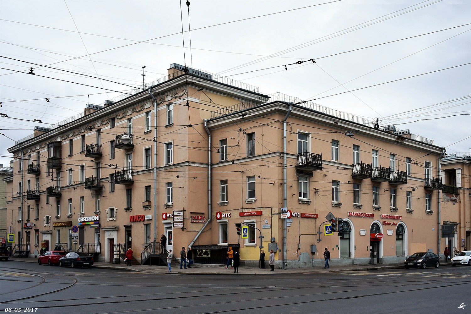 Санкт-Петербург, Среднеохтинский проспект, 25