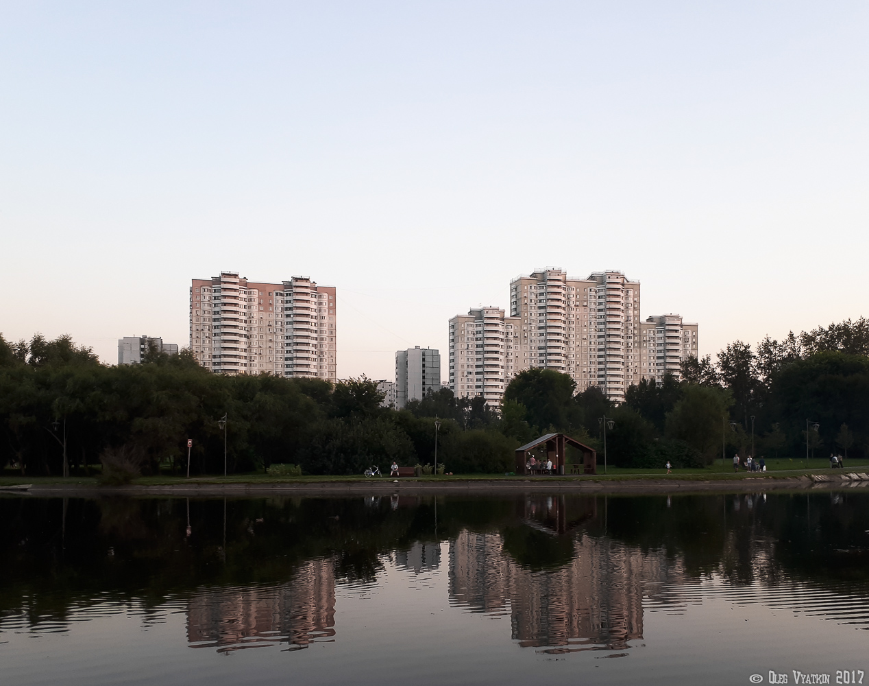 Moscow, Новгородская улица, 37; Новгородская улица, 38