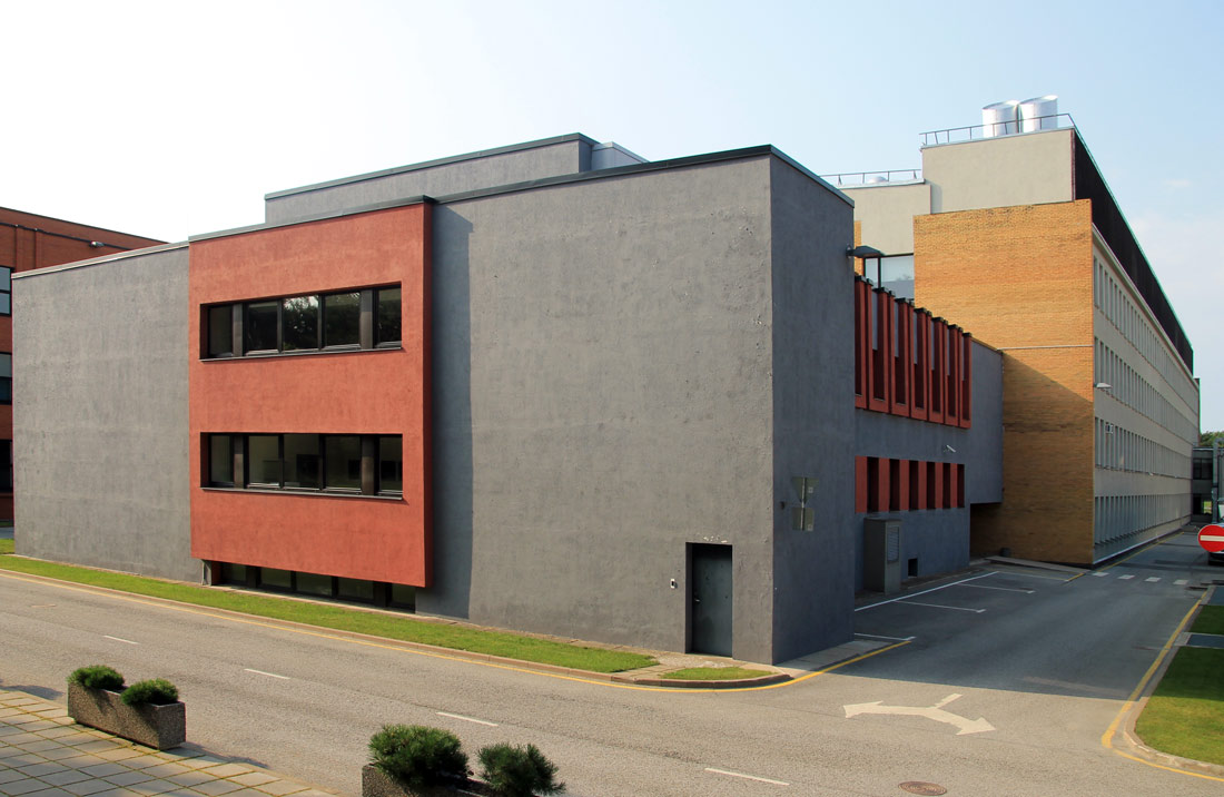 Таллин, Ehitajate tee, 5/8