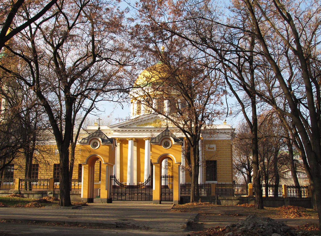 Днепр, Соборная площадь, 15А