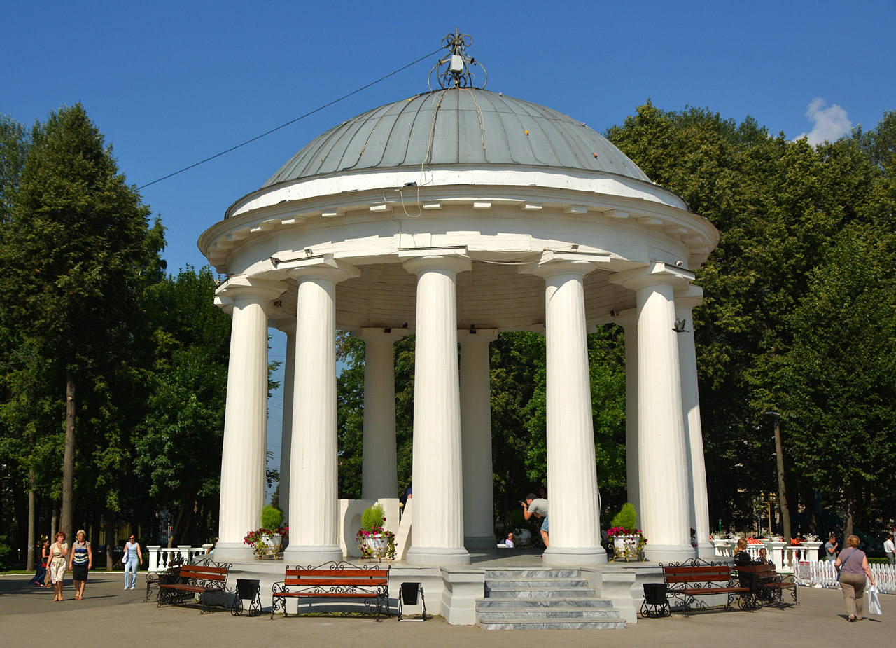 Пермь, Комсомольский проспект, 46Б