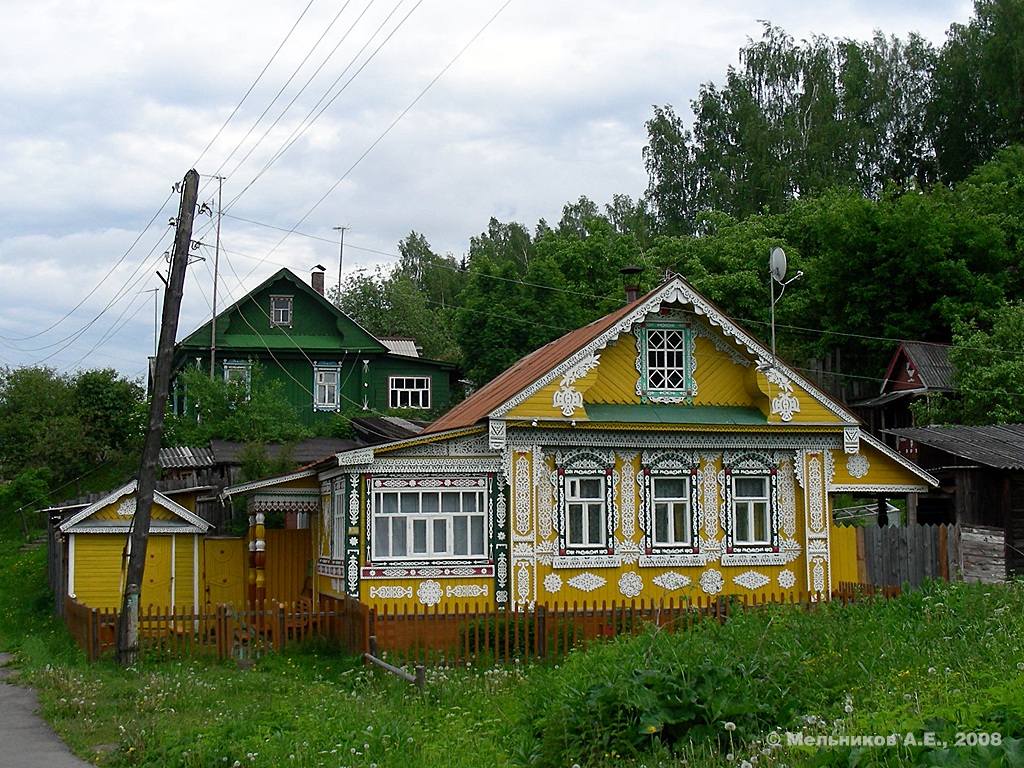 Ples, Варваринская улица, 32. Резные орнаменты (кроме наличников)