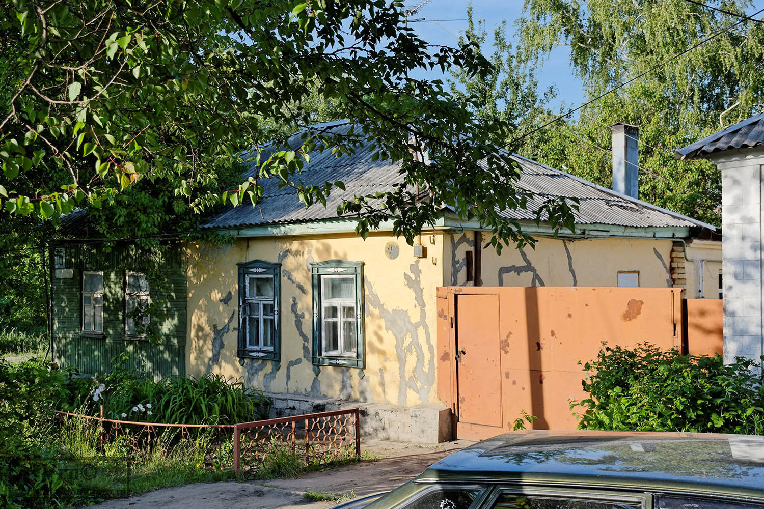 Воронеж, Задонская улица, 16