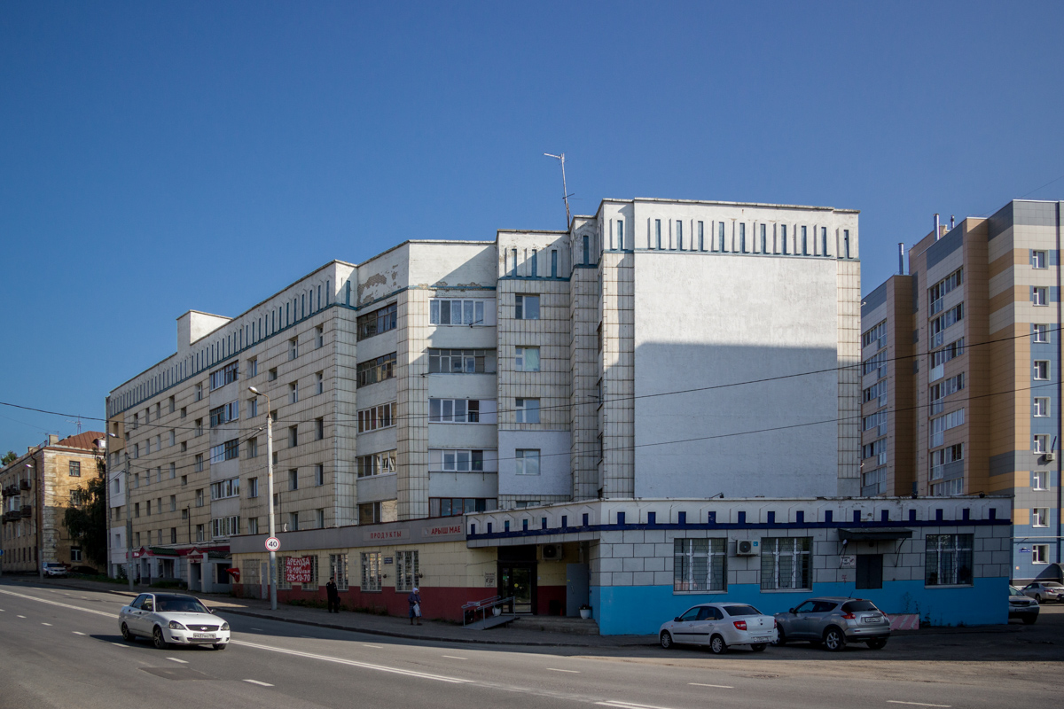 Казань, Улица Клары Цеткин, 33