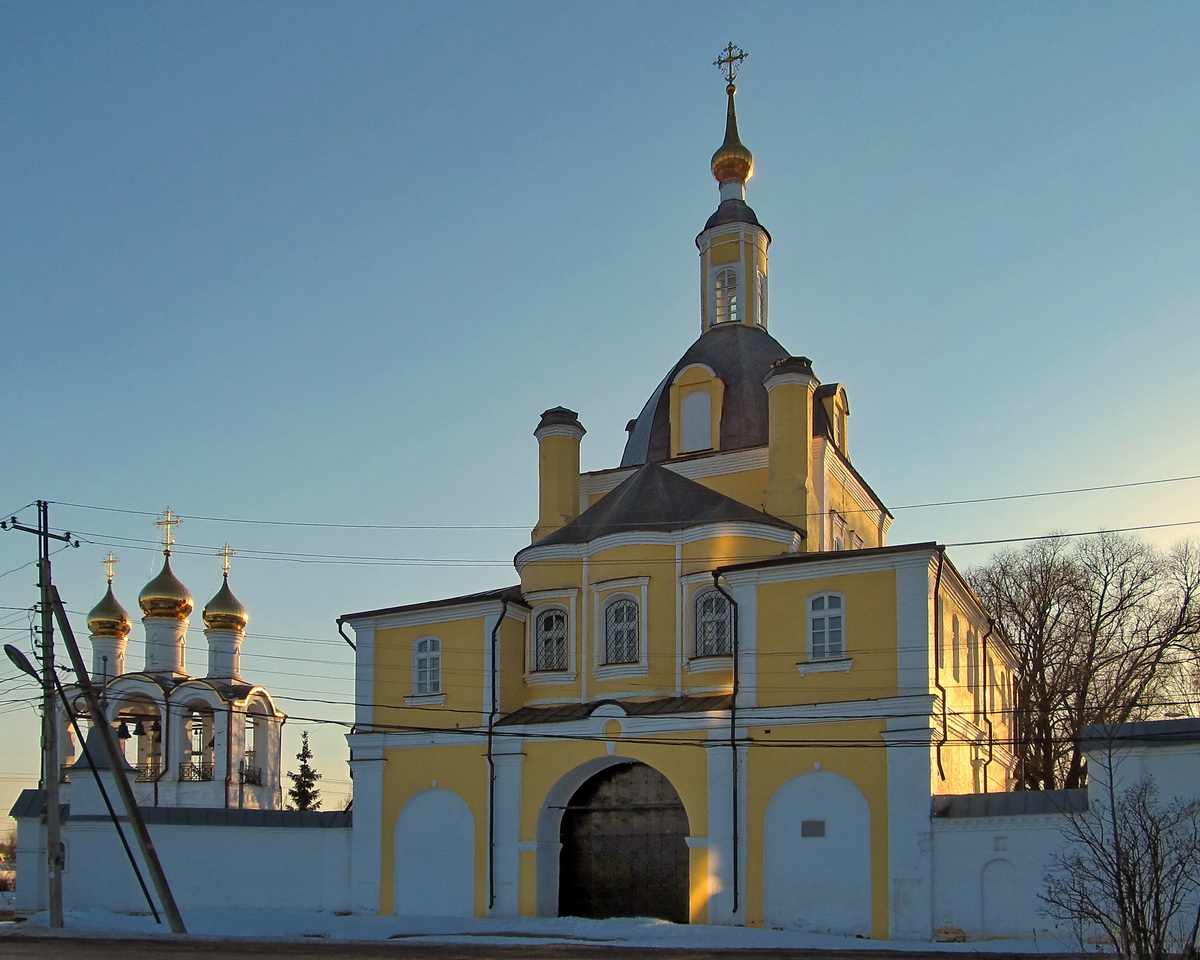 Переславль-Залесский, Улица Гагарина, 43 (Петропавловская церковь)