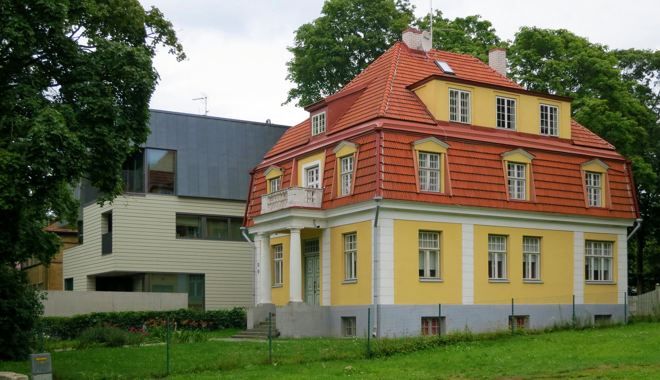 Таллин, Jaan Poska, 22 / Roheline aas, 8; Jaan Poska, 20 / Roheline aas, 8a