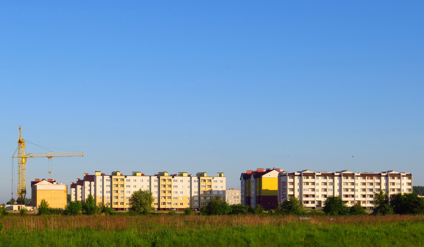 Кобрин, Парковая улица, 30; Парковая улица, 26; Улица Дзержинского, 121Б; Парковая улица, 30А