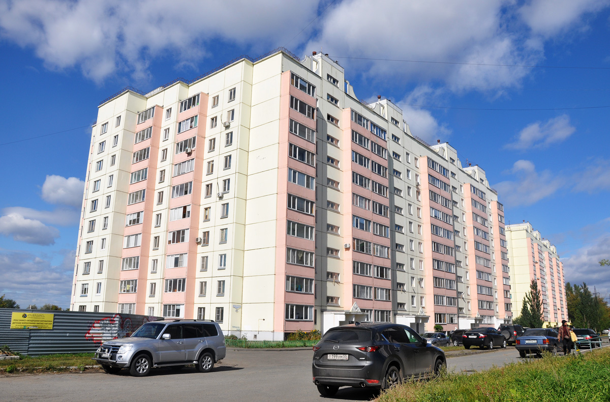 Омск, Улица 6-я линия, 182