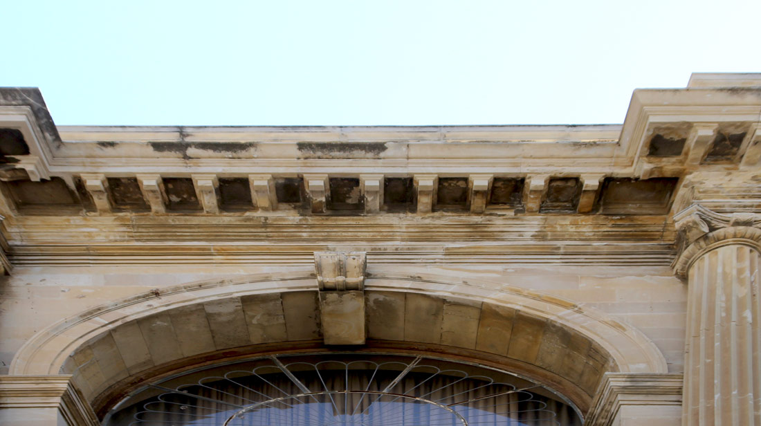 Ираклион, Οδός 25ης Αυγούστου