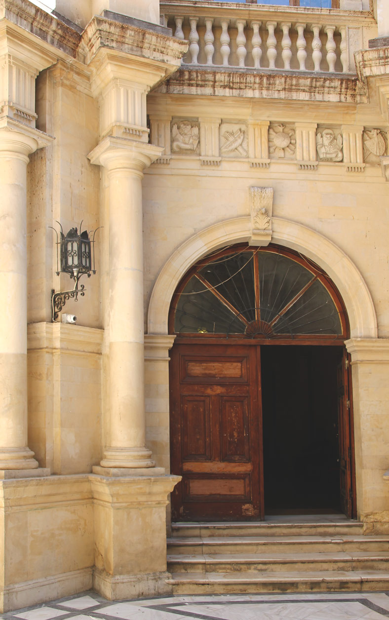 Ираклион, Οδός 25ης Αυγούστου