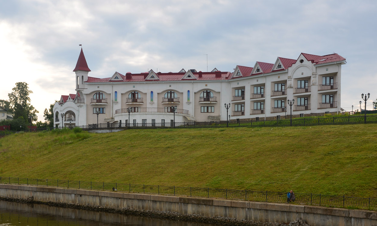 Углич, Улица Островского, 7