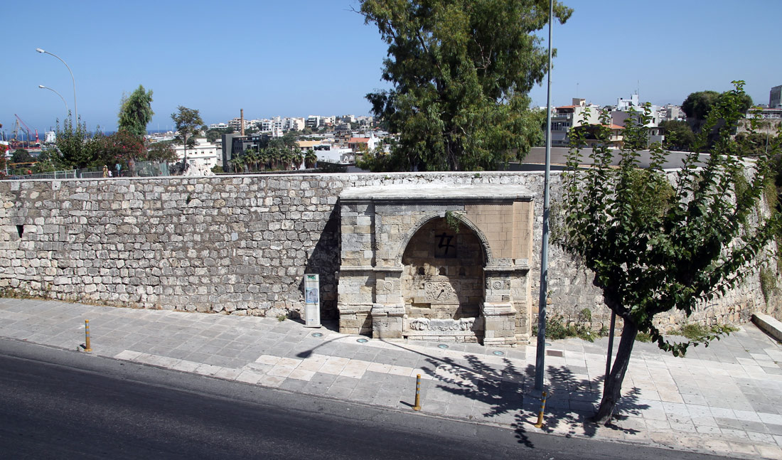 Ираклион, Leoforos Ikarou